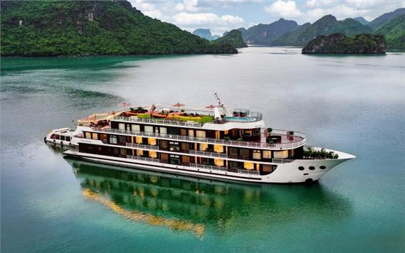 Dora Cruise Lan Ha Bay